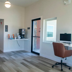 Business Center/Desk