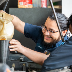 Fast 10-Minute Oil Changes