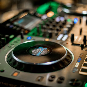 DJ's & MC's