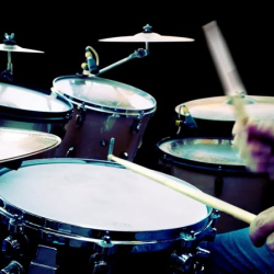 Cymbals and Accesories