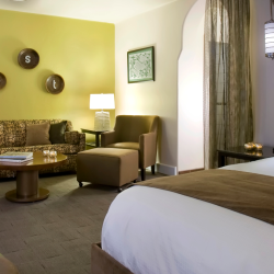Guess Room