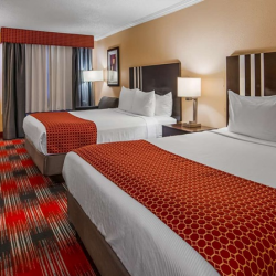 Guest Rooms: 2 Queen Beds