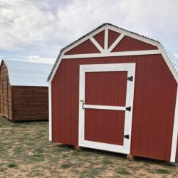 Barn-style storage building