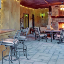 Outdoor Kitchens & BBQ's