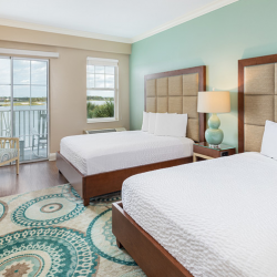 Lakefront Double Queen With Balcony