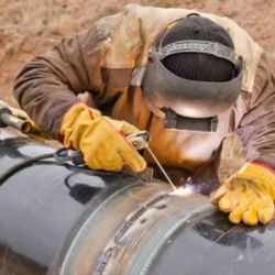 Oil and Gas Pipeline and Related Structures Construction