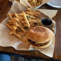 Burgers & Sandwiches