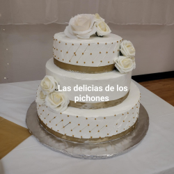 Milk Chocolate and Vanilla Bread Strawberry