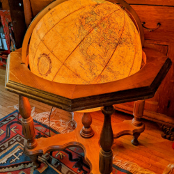 Vintage 20-in Globe Light