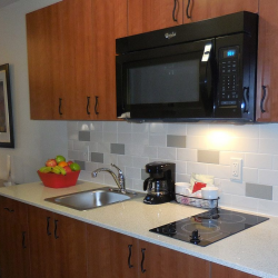 Full Kitchen Suites 