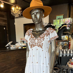 Women’s Clothing Retailer