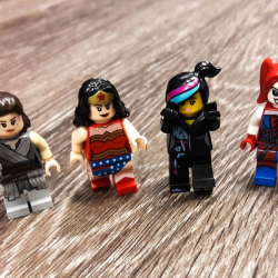 Minifigs