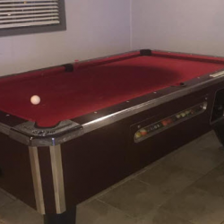 Billiards Lounge