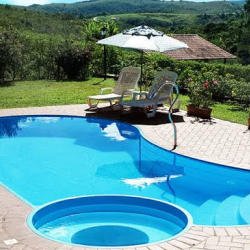 Swimming Pool & Spa Contractor/Builder