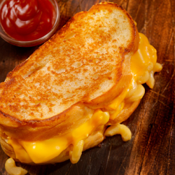 Grilled Mac n Cheese