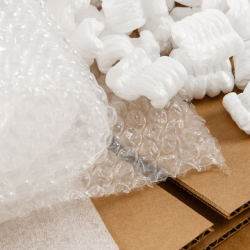 Packing Peanuts (Loose Fill)