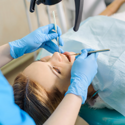 Wisdom Teeth & Extractions