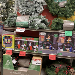 Holiday and Party Supplies