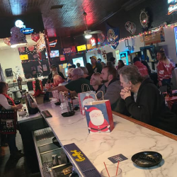 D Street Bar & Grill