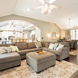 Luxury Home Specialist