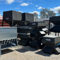 Feeders and Blinders