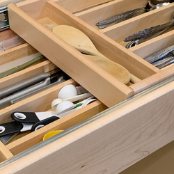 Accessories & Organizers