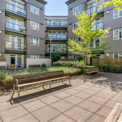 Private Landscaped Courtyard