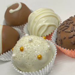 Cake & Cake Balls
