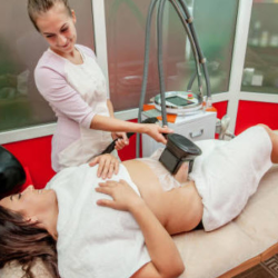 Ultrasound Cavitation/Laser Lipo Session