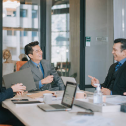 Customer Support & Collaboration