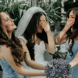 Collect Photos & Videos from Guests