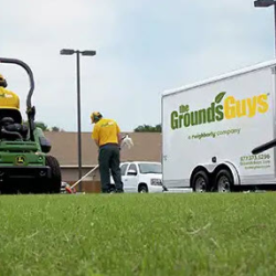 Lawn & Grounds Maintenance