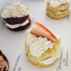 In - Home Cake Tasting Box