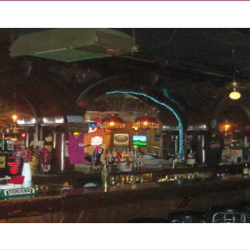  Full Bar & Beer Selection