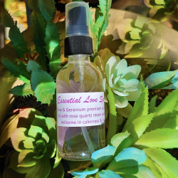 Love Essential Oil Room Spray