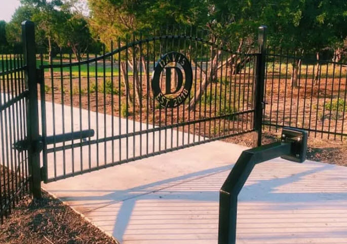 Gates and Operators