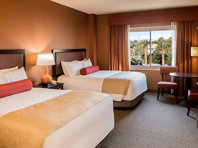 Rooms & Suites