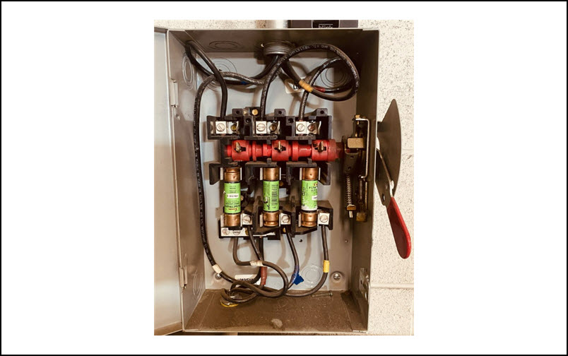 Circuit Breaker Repair