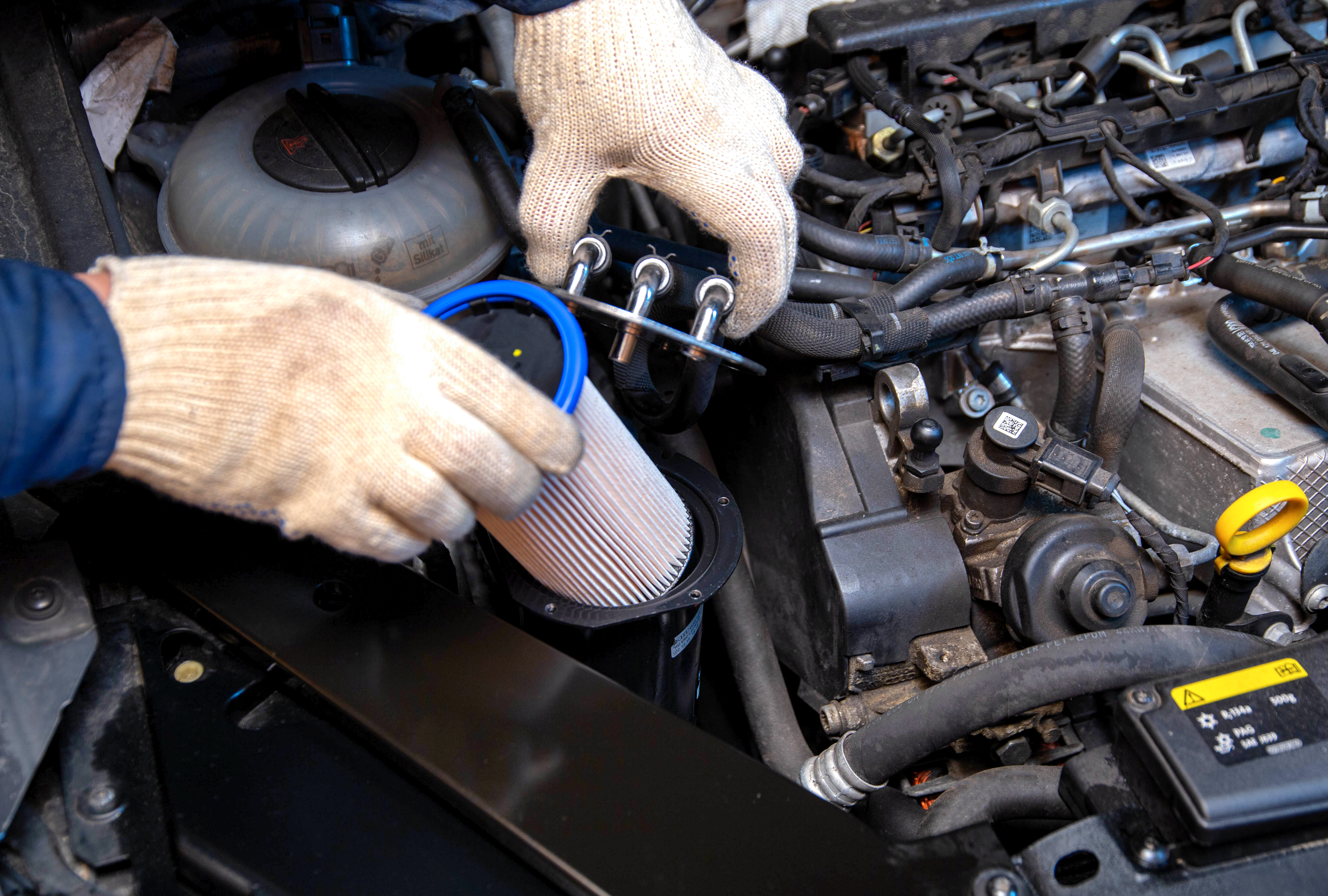 Fuel Filter Replacement