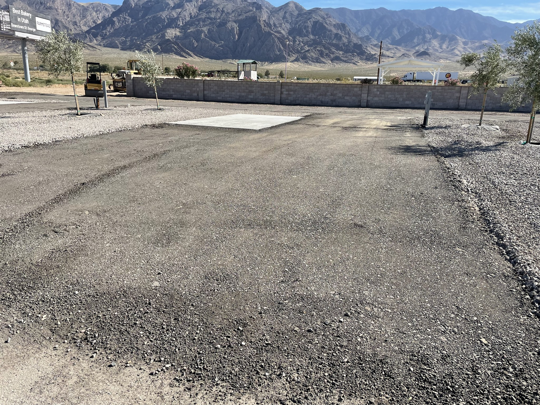 Economy Back-In RV Lots