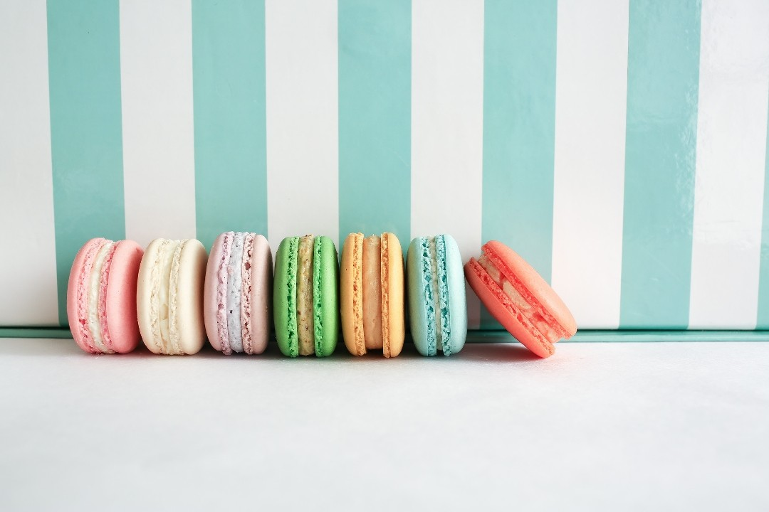 BOBAE x MACADONS: Macarons