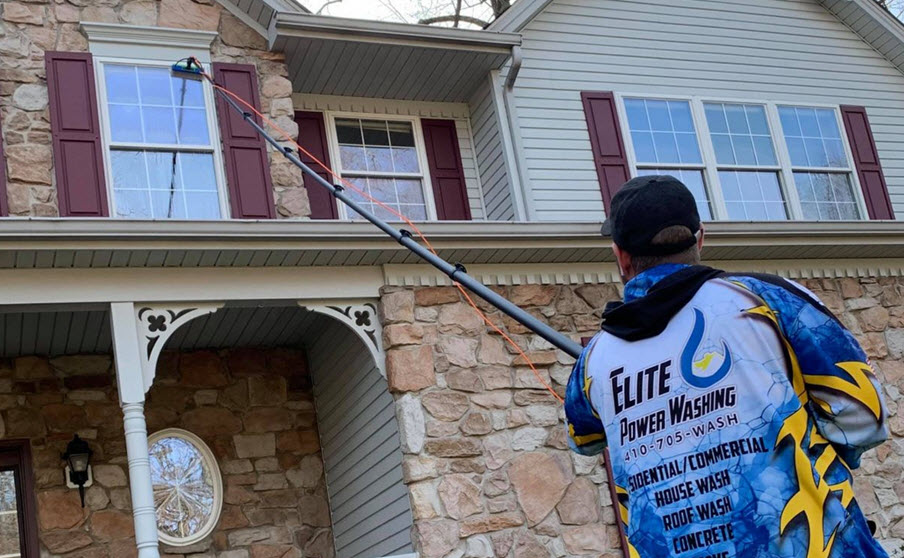  Window Cleaning