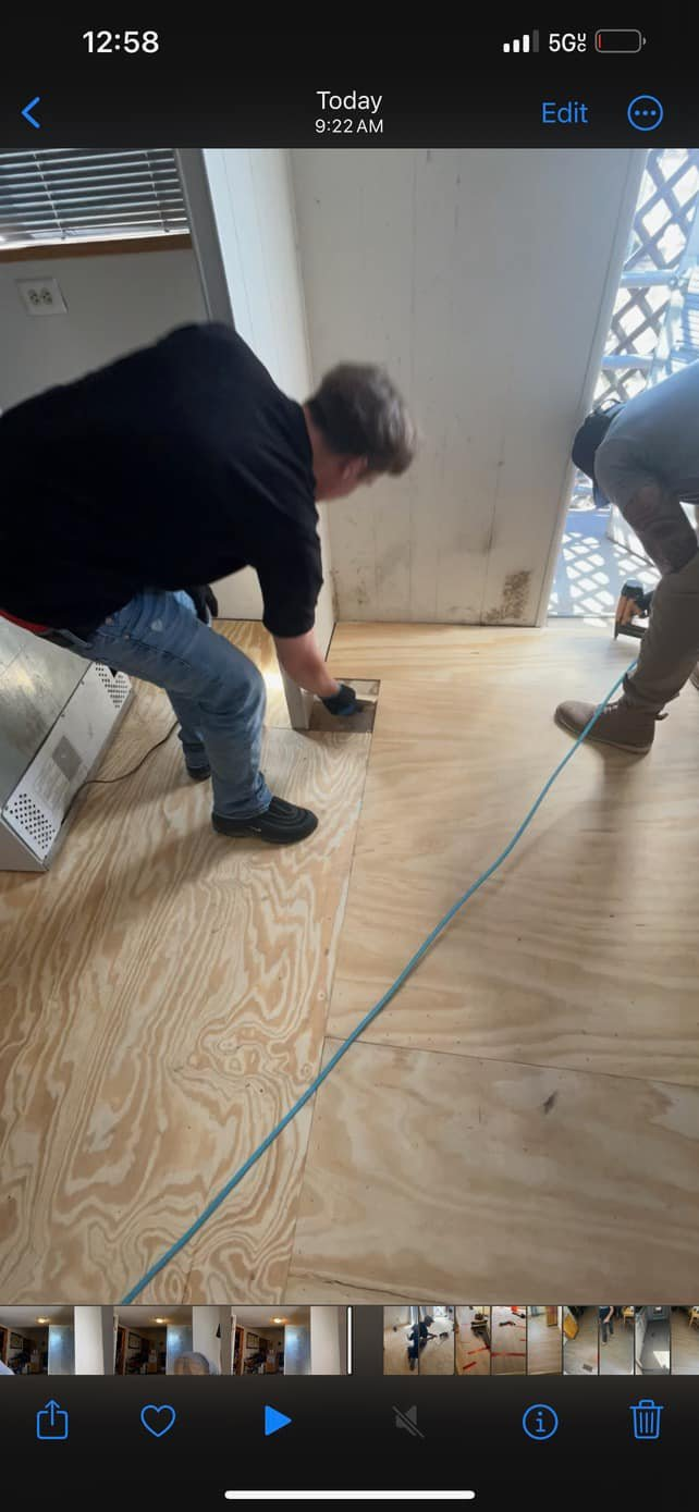 FLOORING STORE- SALES-INSTALLS- REPAIRS 