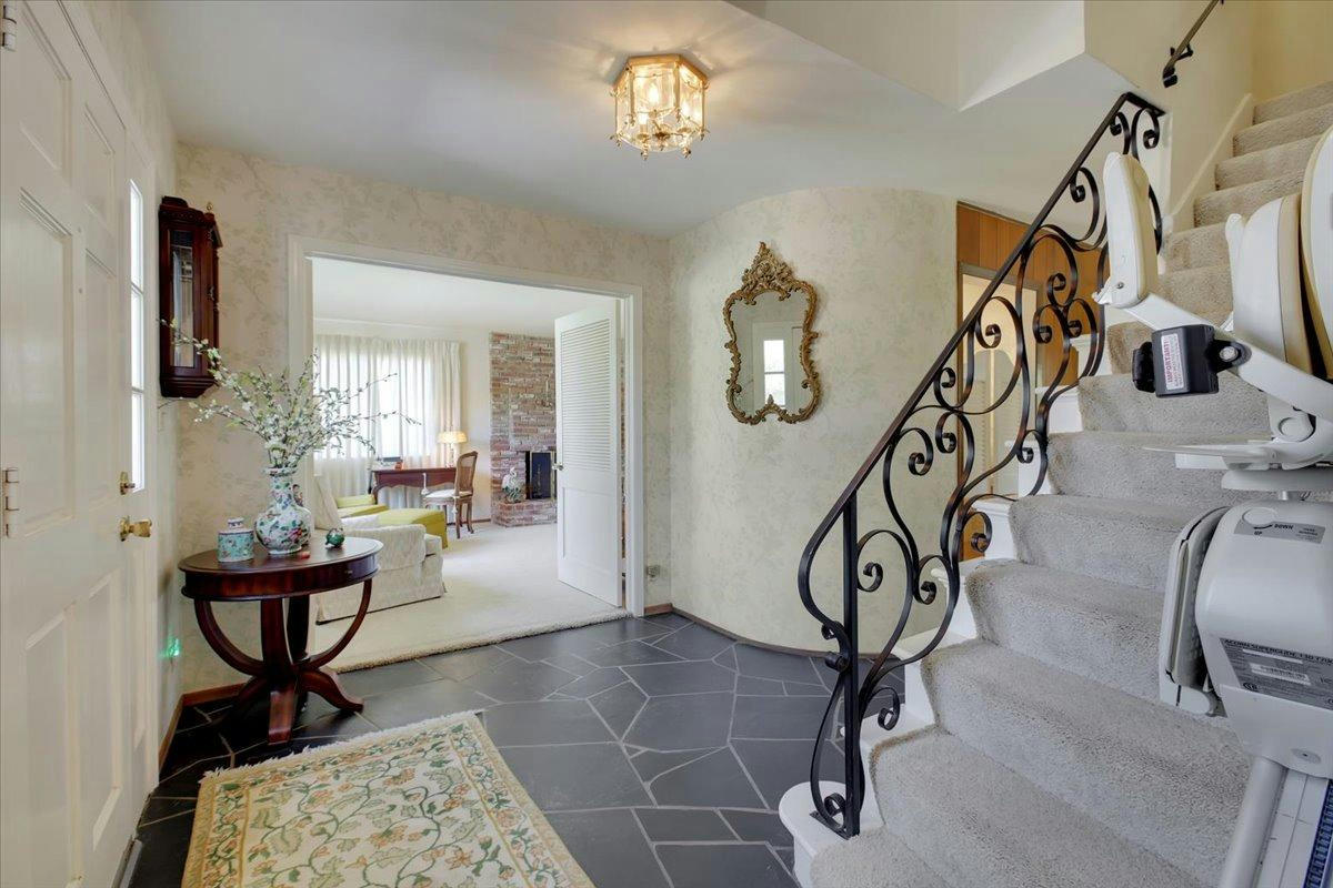 Virtual Tour