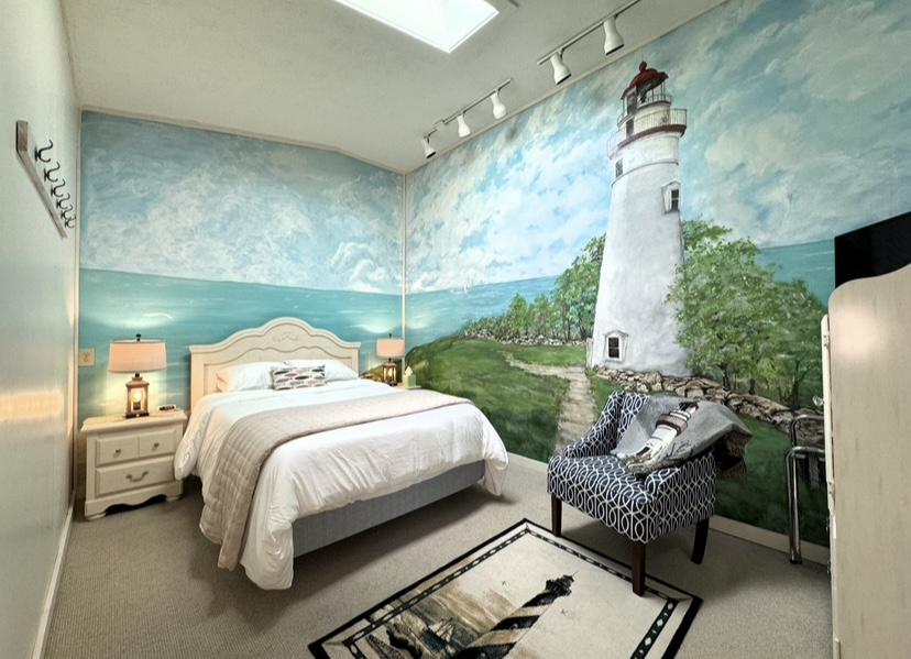 Lighthouse Room 