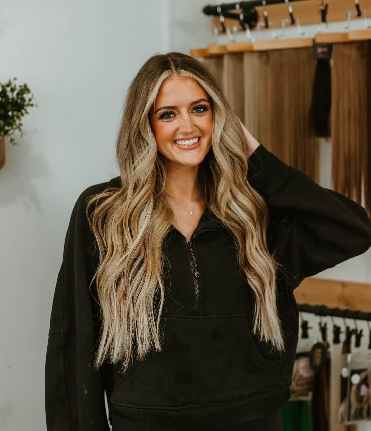 Women's Salon Services
