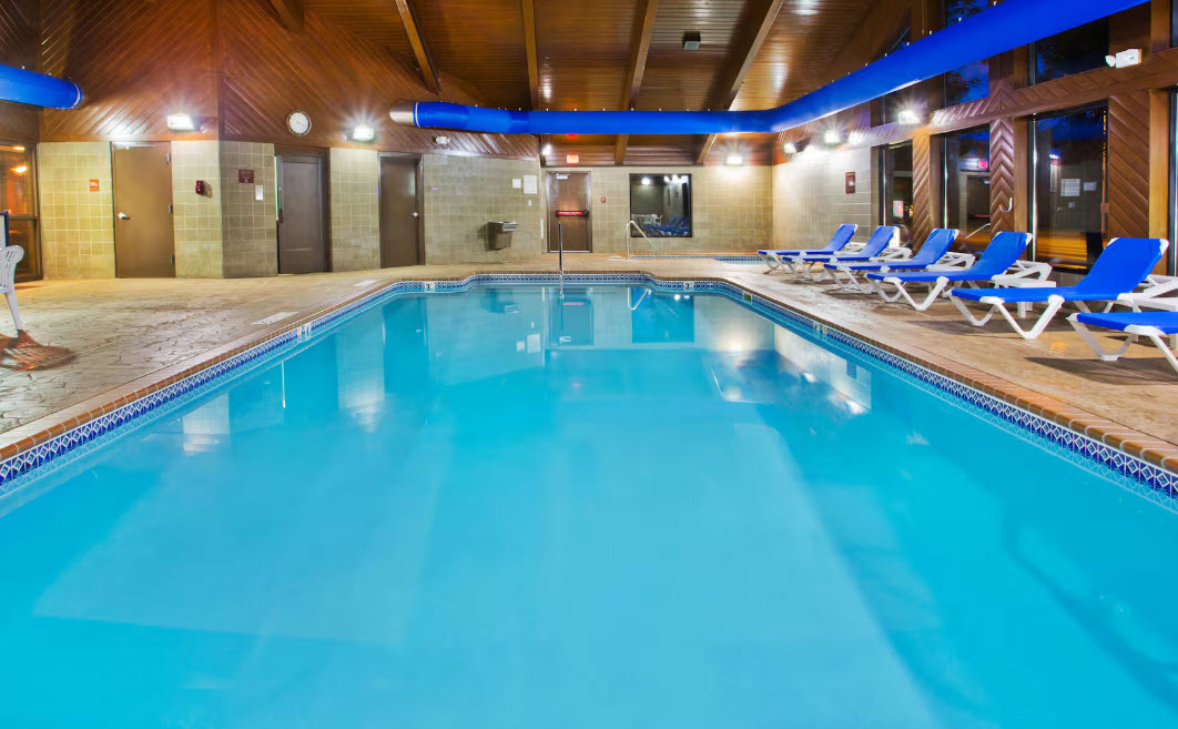 Pool - Indoor
