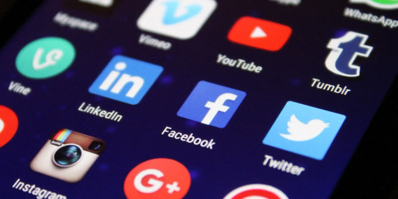 Social Media Posting Service