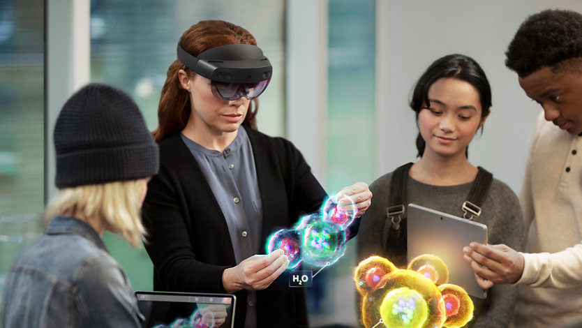 VR Headsets & Accessories