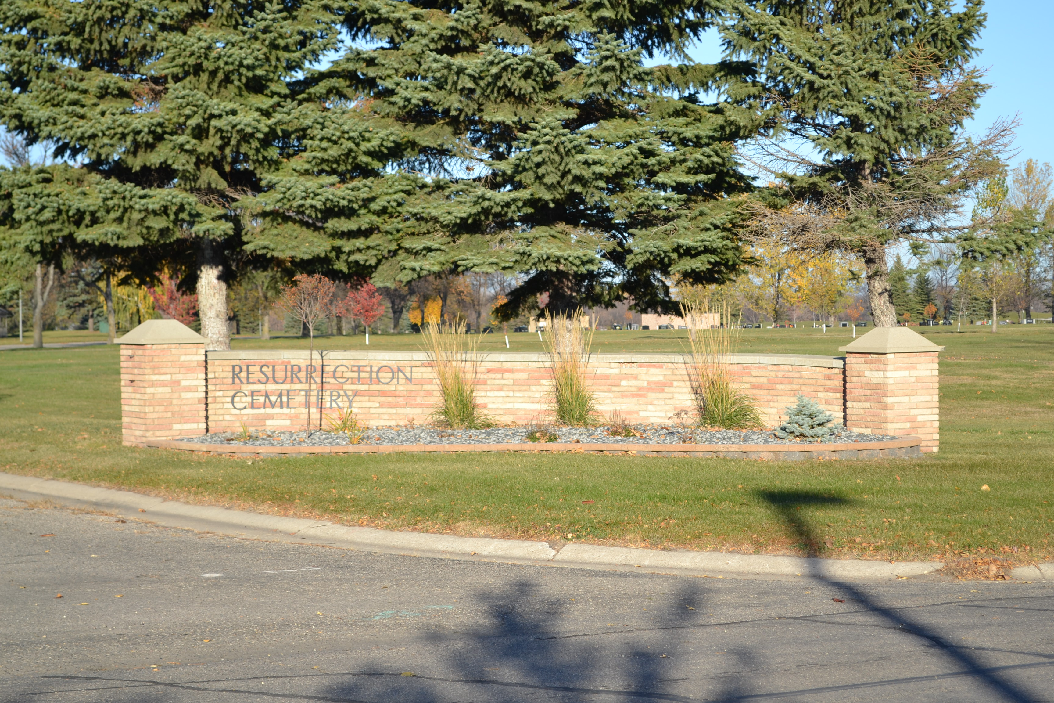 Resurrection Cemetery